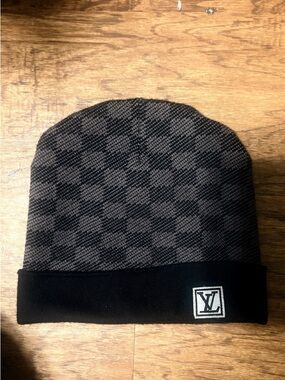Louis Vuitton Gray & Black Knit Beanie with Branded Patch